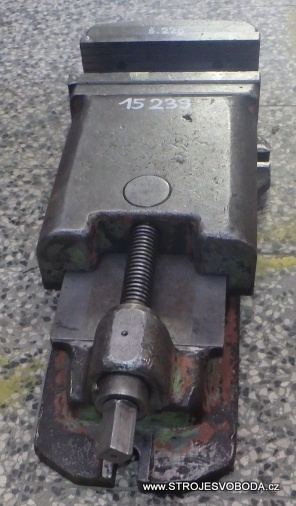 Strojní svěrák š 220mm (15239 (2).JPG)